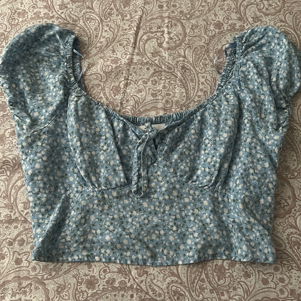 Crop top shirt